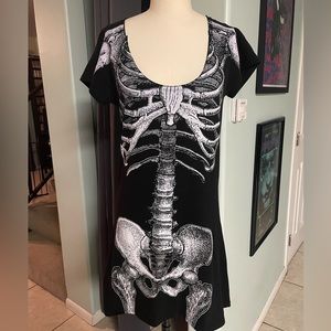 Kreepsville 666 skeleton tunic